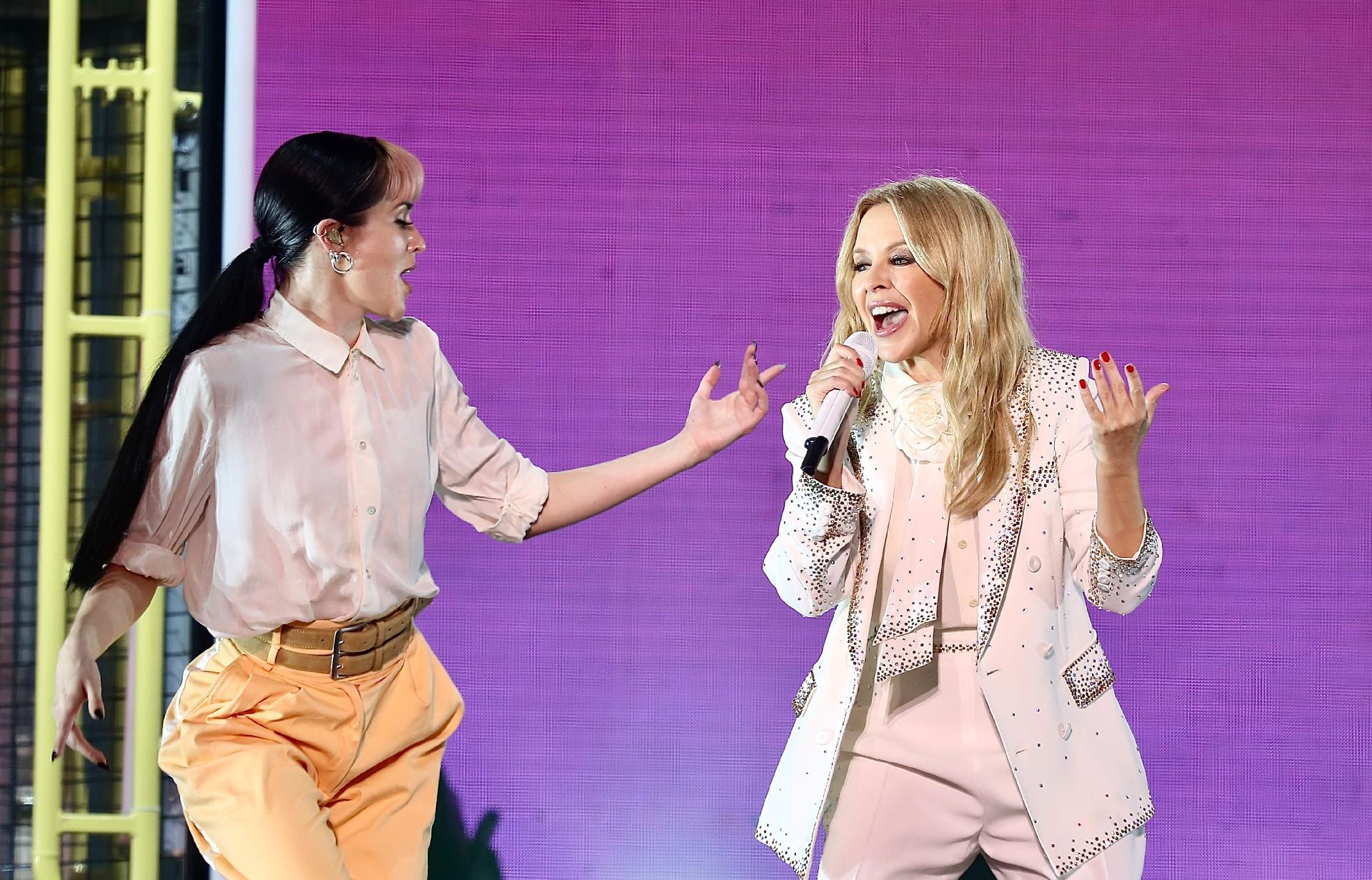 Kylie Minogue performs at GRLS!, in São Paulo - Iwi Onodera/UOL