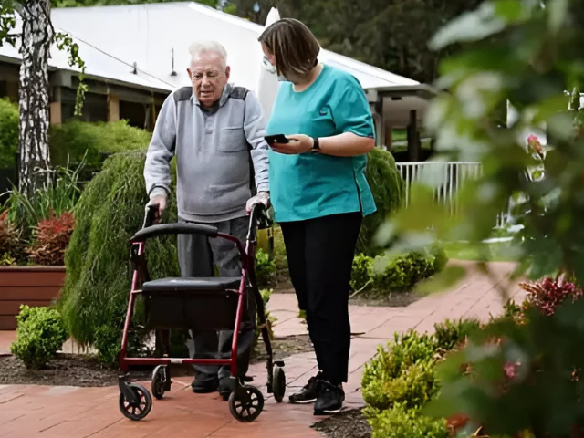 AI-Powered Tool Enhances Aged Care by Predicting Health Risks